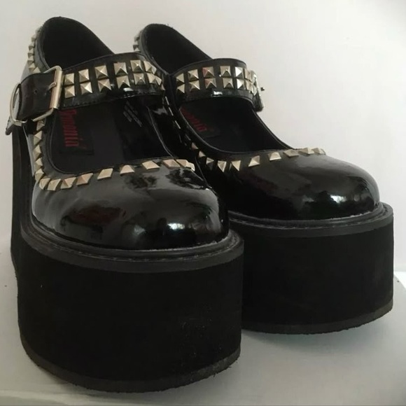 ISO DEMONIA - Picture 2 of 3